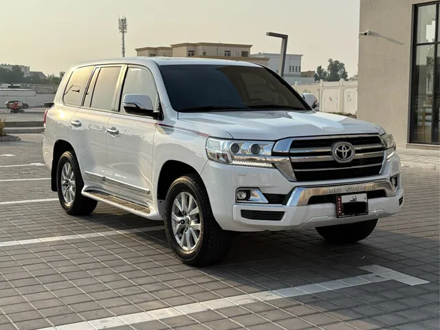 Photo of 2018 Toyota Land Cruiser GXR