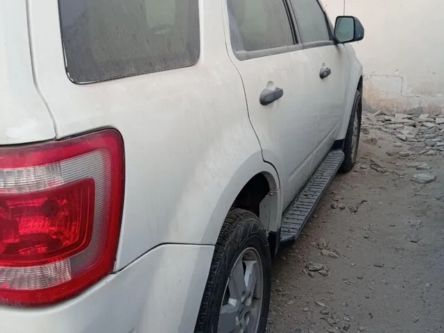 صورة 2010 فورد E-350