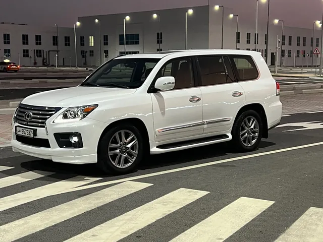 Photo of 2012 Lexus LX 570 S