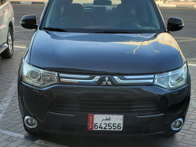 Photo of 2014 Mitsubishi Outlander Special Edition