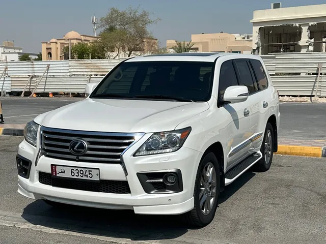 Photo of 2012 Lexus LX 570
