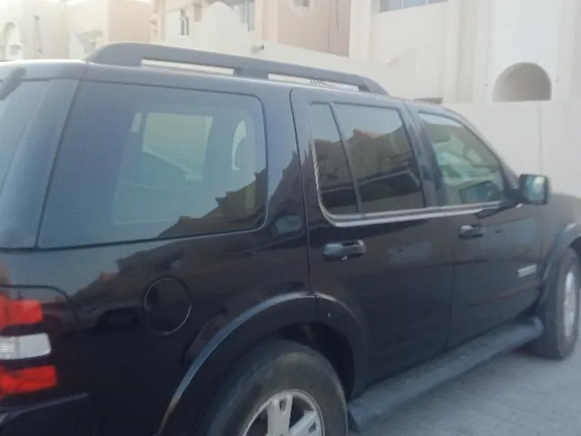 صورة 2008 فورد إكسبلورر XLT