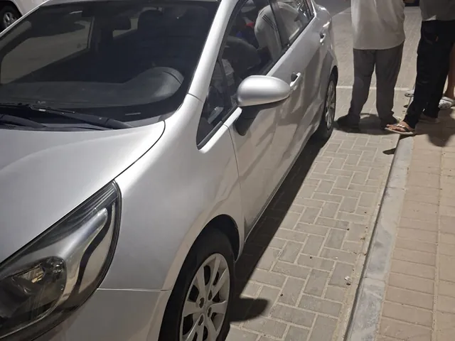صورة 2013 كيا ريو