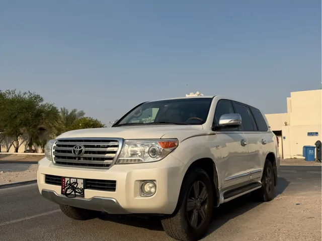 Photo of 2013 Toyota Land Cruiser VXR