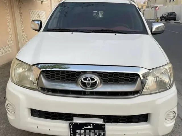 Photo of 2011 Toyota Hilux