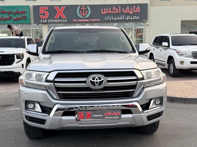 Photo of 2020 Toyota Land Cruiser GXR