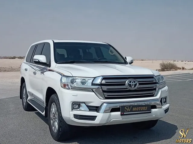 Photo of 2018 Toyota Land Cruiser GXR