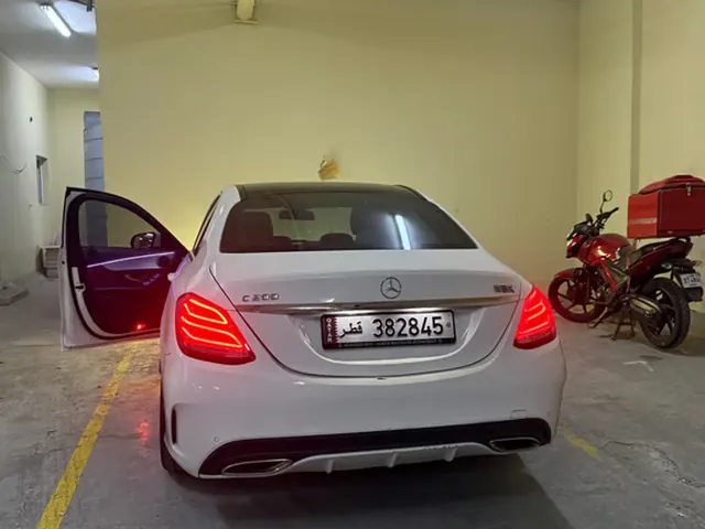 صورة 2016 مرسيدس-بنز C 200