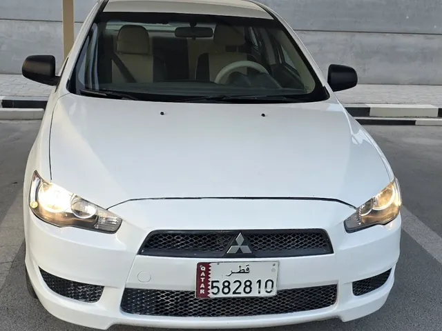 صورة 2014 ميتسوبيشي لانسر EX