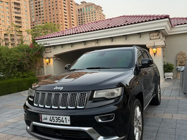 Photo of 2014 Jeep Grand Cherokee Summit