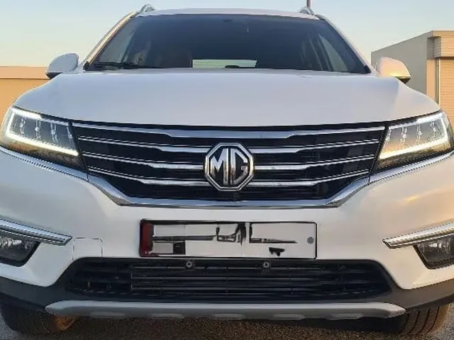 صورة 2023 إم جي RX5 تيربو