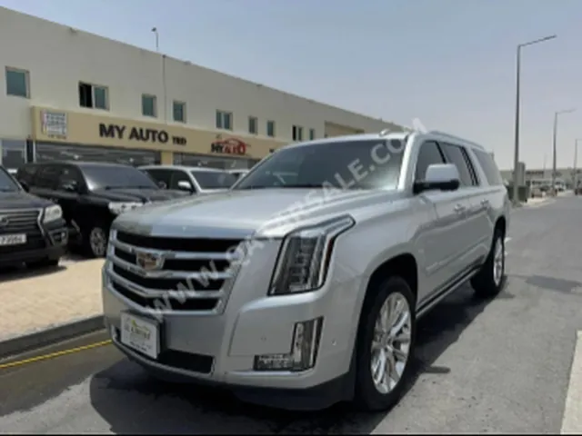 صورة 2018 كاديلاك إسكاليد