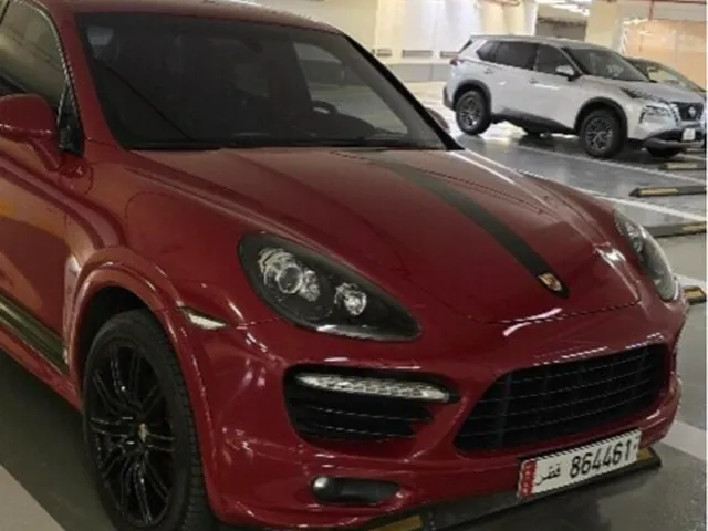 Photo of 2013 Porsche Cayenne GTS