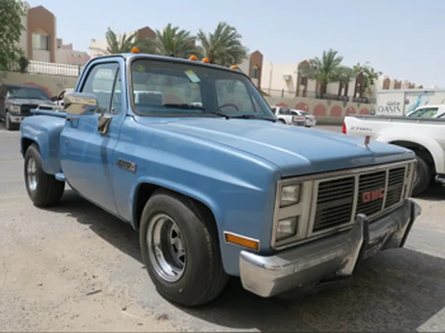 Photo of 1984 GMC Sierra Classic
