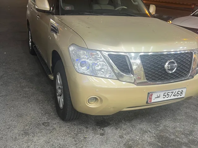 صورة 2013 نيسان باترول SE