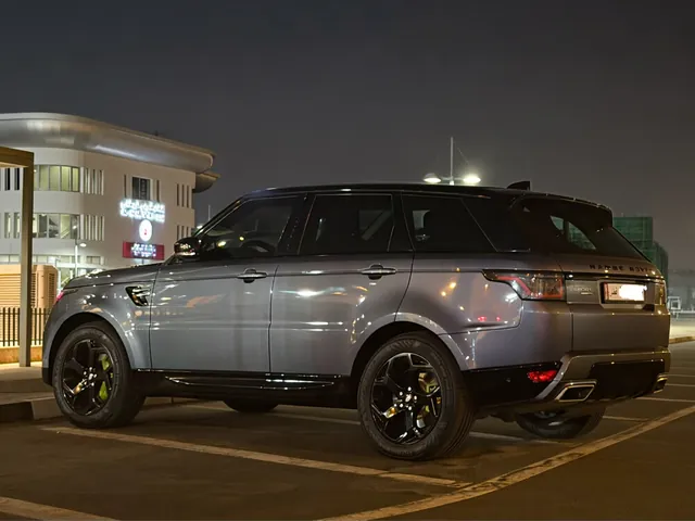Photo of 2018 Range Rover Sport