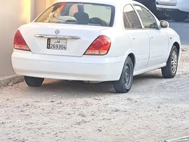 Photo of 2004 Nissan Sunny