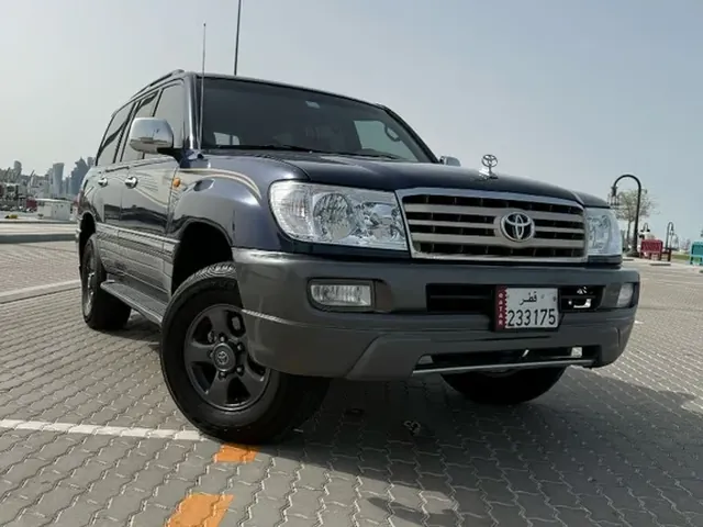 صورة 2001 تويوتا لاند كروزر GXR