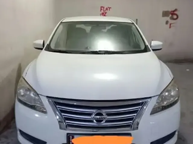 صورة 2013 نيسان سنترا