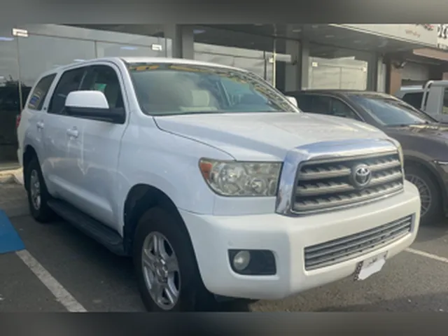 Photo of 2012 Toyota Sequoia