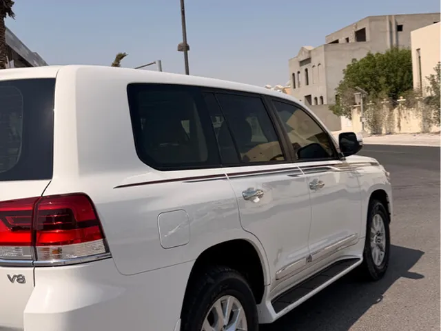 Photo of 2021 Toyota Land Cruiser GXR