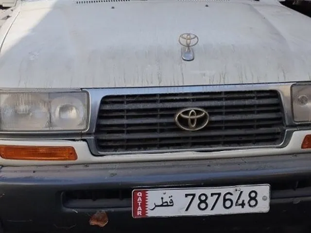 صورة 1997 تويوتا لاند كروزر GXR