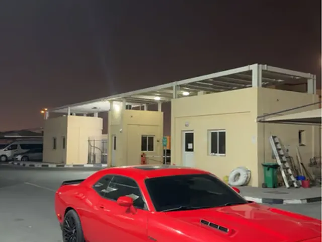 صورة 2010 دودج تشالنجر SRT8