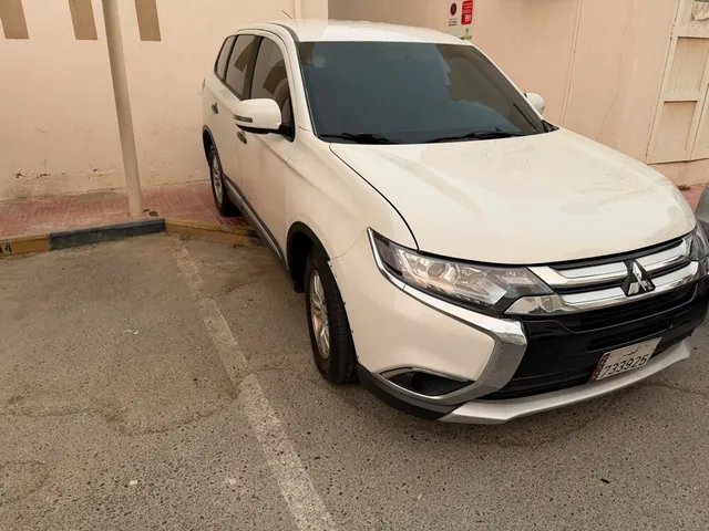 Photo of 2016 Mitsubishi Outlander
