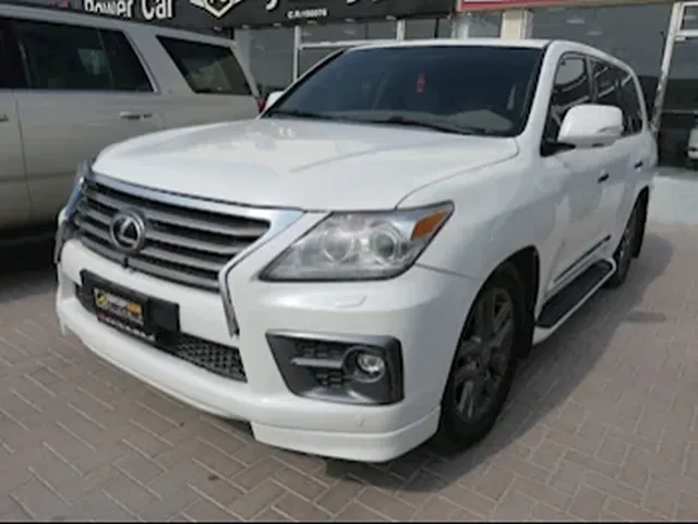 صورة 2009 لكزس LX 570