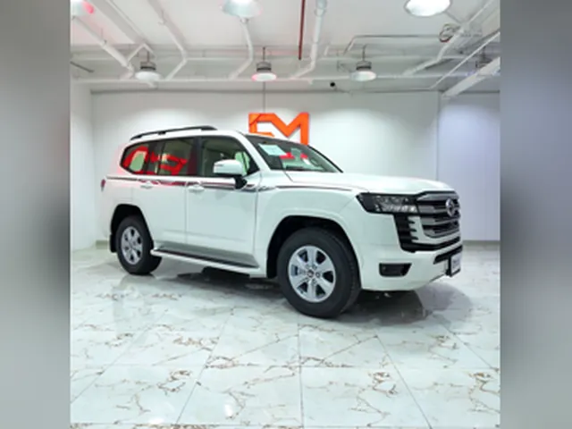 Photo of 2025 Toyota Land Cruiser GXR