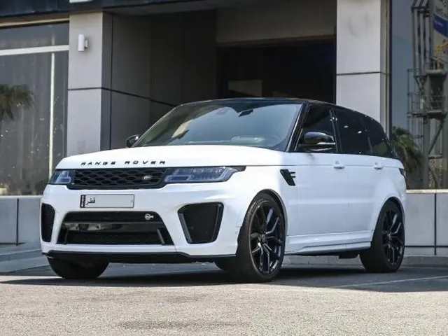 صورة 2019 رنج روڤر سبورت SVR