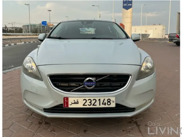 Photo of 2015 Volvo V40
