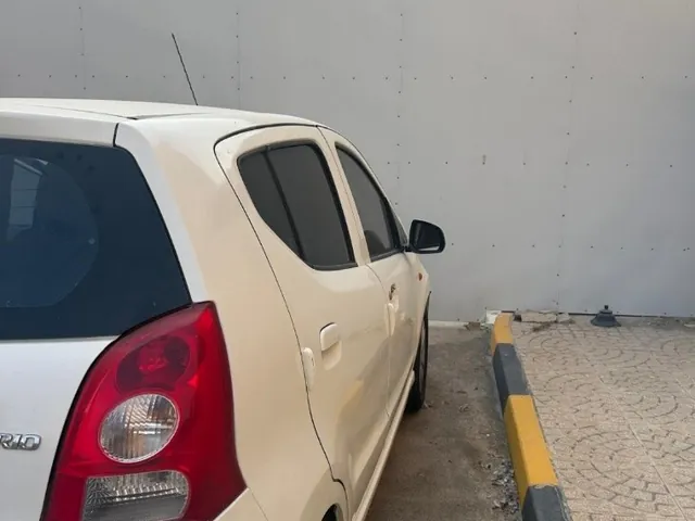 صورة 2014 سوزوكي سيليريو
