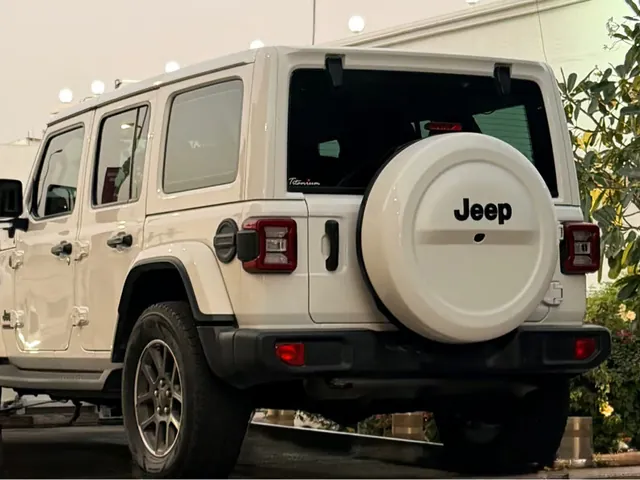 Photo of 2021 Jeep Wrangler Sahara