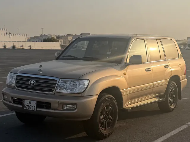 Photo of 2005 Toyota Land Cruiser GXR