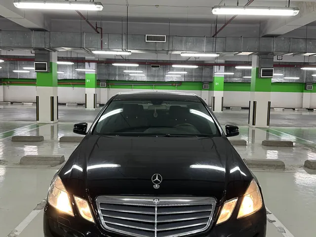 Photo of 2013 Mercedes-Benz E 200