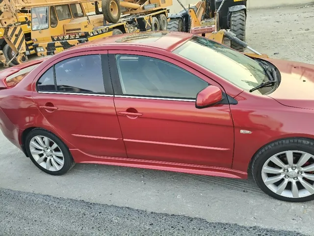 صورة 2009 ميتسوبيشي لانسر GT