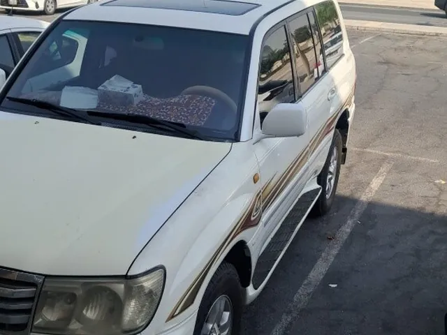 Photo of 2006 Toyota Land Cruiser GXR