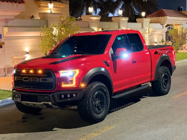صورة 2018 فورد F-150 SVT رابتر