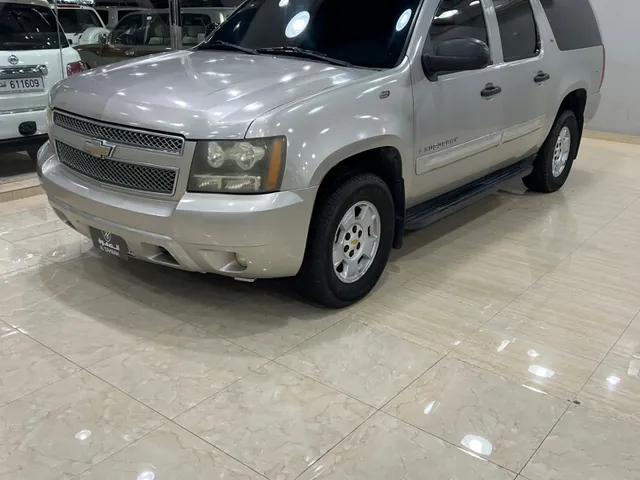 Photo of 2009 Chevrolet Suburban LS