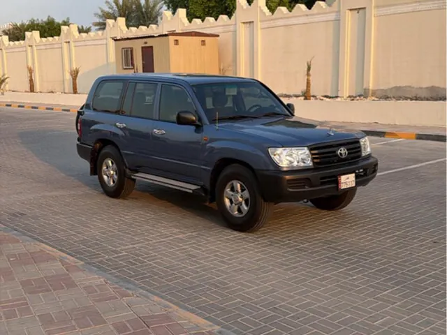 Photo of 2006 Toyota Land Cruiser G