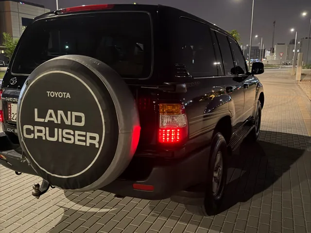 Photo of 2006 Toyota Land Cruiser GX