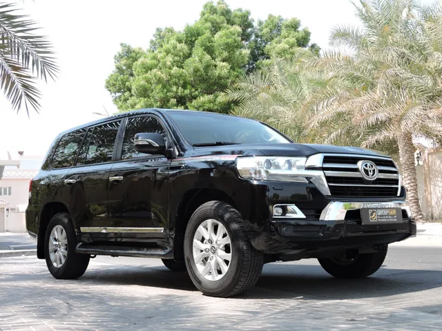 Photo of 2020 Toyota Land Cruiser GXR