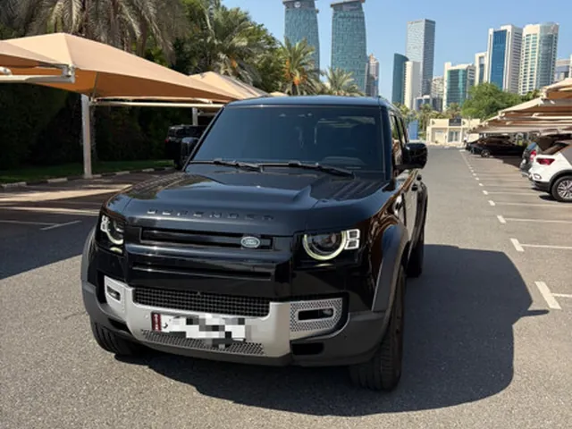 Photo of 2022 Land Rover Defender 110 HSE