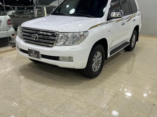 Photo of 2010 Toyota Land Cruiser GXR