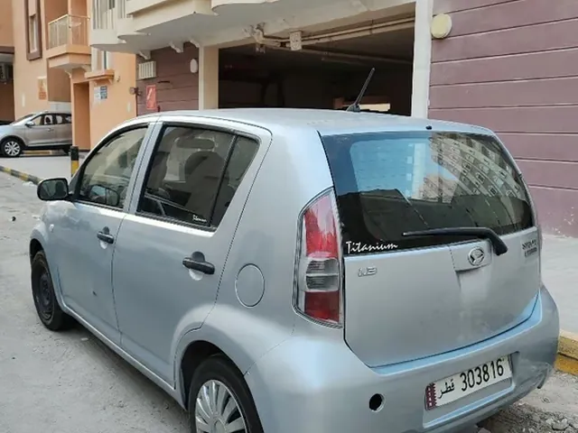 Photo of 2005 Daihatsu Sirion