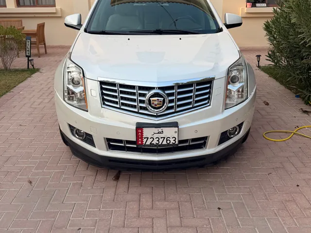 صورة 2017 كاديلاك SRX