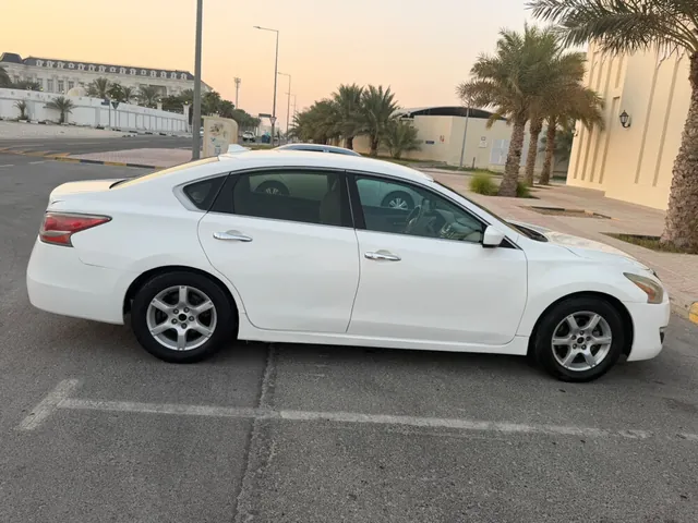 Photo of 2013 Nissan Altima S