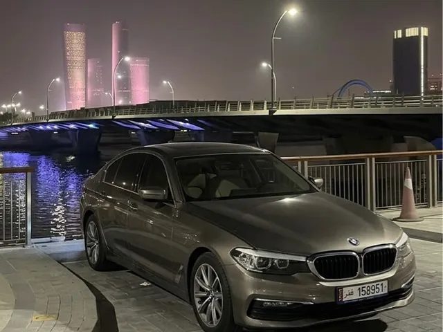 Photo of 2020 BMW 5-Series 520i