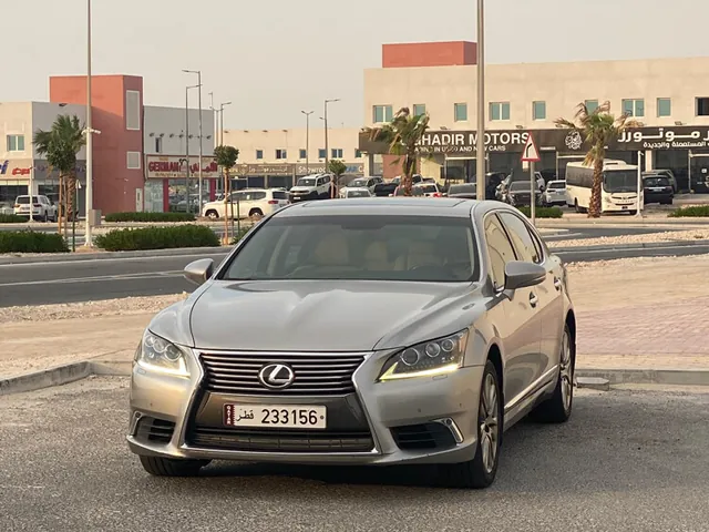 Photo of 2015 Lexus LS 460
